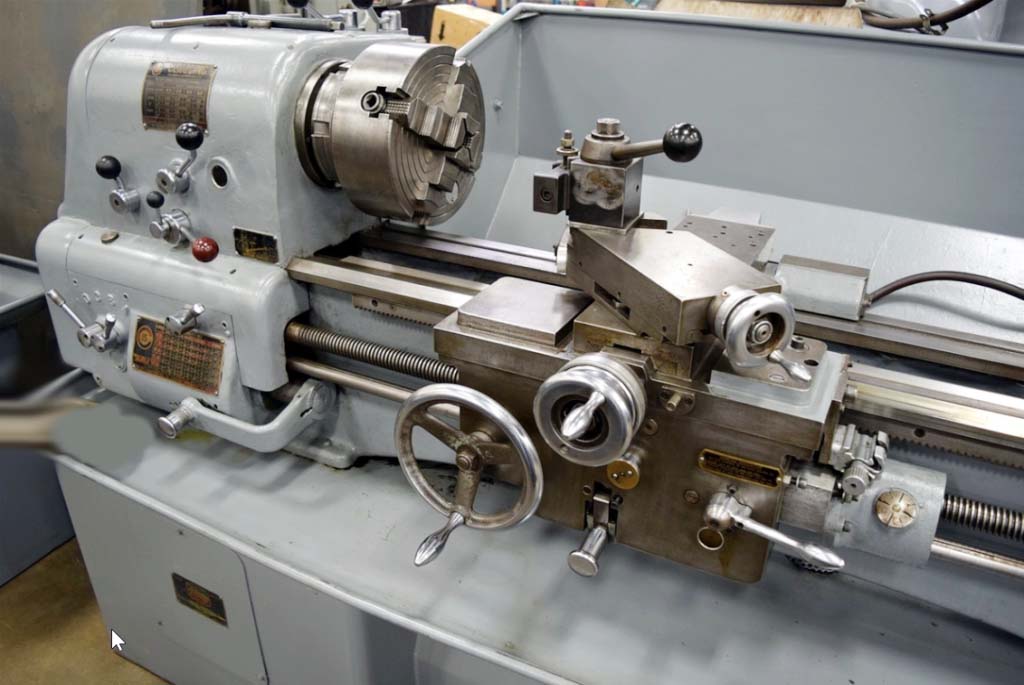 Фото токарно-гвинторізного верстата Colchester Student Mk.1 Фото токарно-гвинторізного верстата Colchester Student Mk.1